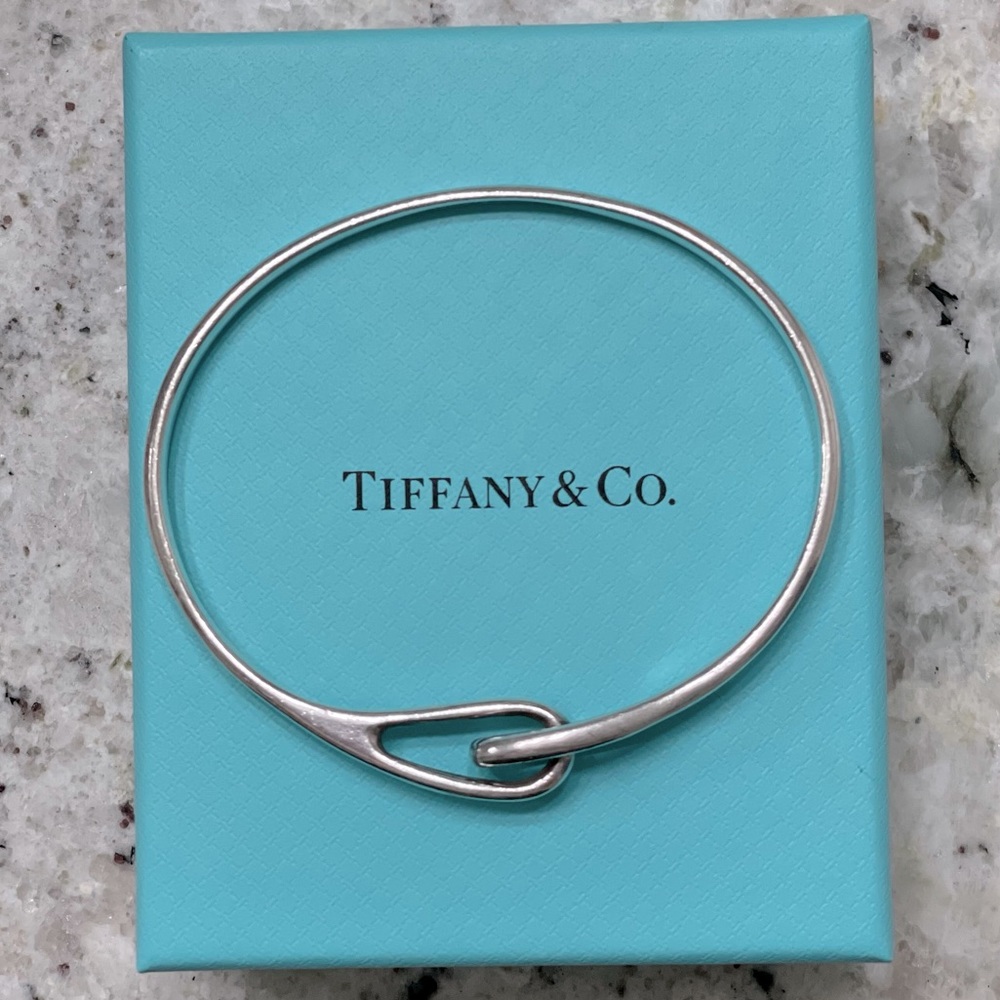 Tiffany & Co Interlocking Infinity Bangle-Retired! - image 1